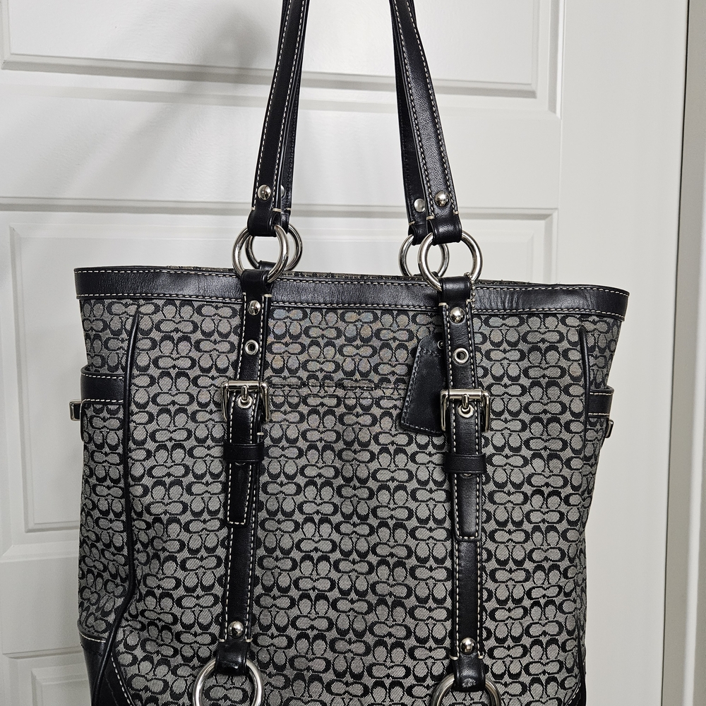 Coach Black and Gray Signature Shoulder Bag
